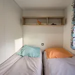 营地 Mobil 32m² Avec Terrasse, 3 Pour 6 Personnes - Api-1-52-713