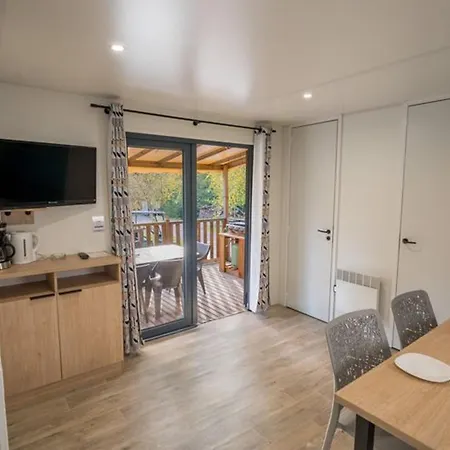 Mobil 32m² Avec Terrasse, 3 Pour 6 Personnes - Api-1-52-713 Granges-Aumontzey