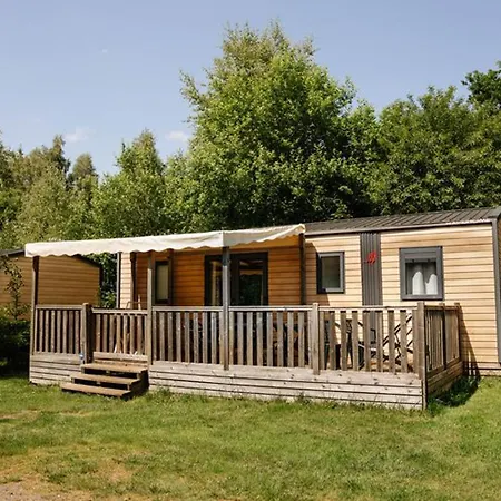 캠프장 Mobil 32m² Avec Terrasse, 3 Pour 6 Personnes - Api-1-52-713 Granges-Aumontzey