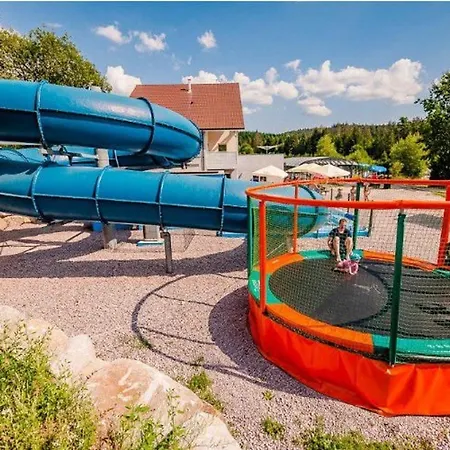 Campeggio Mobil 32m² Avec Terrasse, 3 Pour 6 Personnes - Api-1-52-713 *