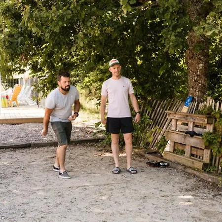 Mobil 32m² Avec Terrasse, 3 Pour 6 Personnes - Api-1-52-713 营地 Granges-Aumontzey