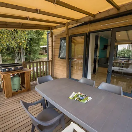 Mobil 32m² Avec Terrasse, 3 Pour 6 Personnes - Api-1-52-713 캠프장 Granges-Aumontzey