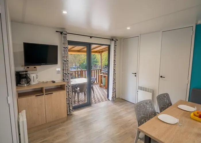 Mobil 32m² Avec Terrasse, 3 Pour 6 Personnes - Api-1-52-713 Granges-Aumontzey