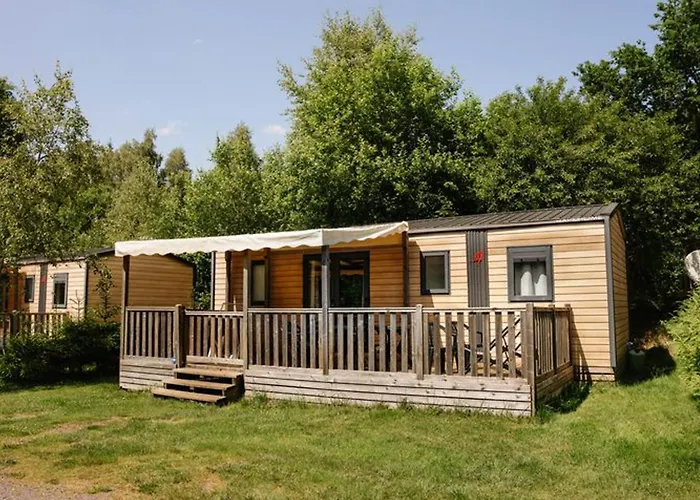Kamp alanı Mobil 32m² Avec Terrasse, 3 Pour 6 Personnes - Api-1-52-713 Granges-Aumontzey