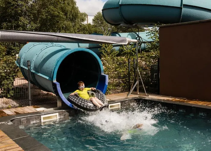 Kamp alanı Mobil 32m² Avec Terrasse, 3 Pour 6 Personnes - Api-1-52-713 Granges-Aumontzey