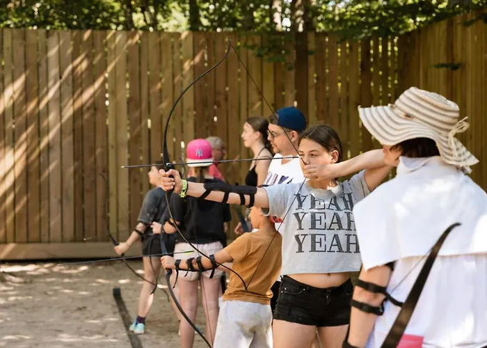 Kamp alanı Mobil 32m² Avec Terrasse, 3 Pour 6 Personnes - Api-1-52-713 *